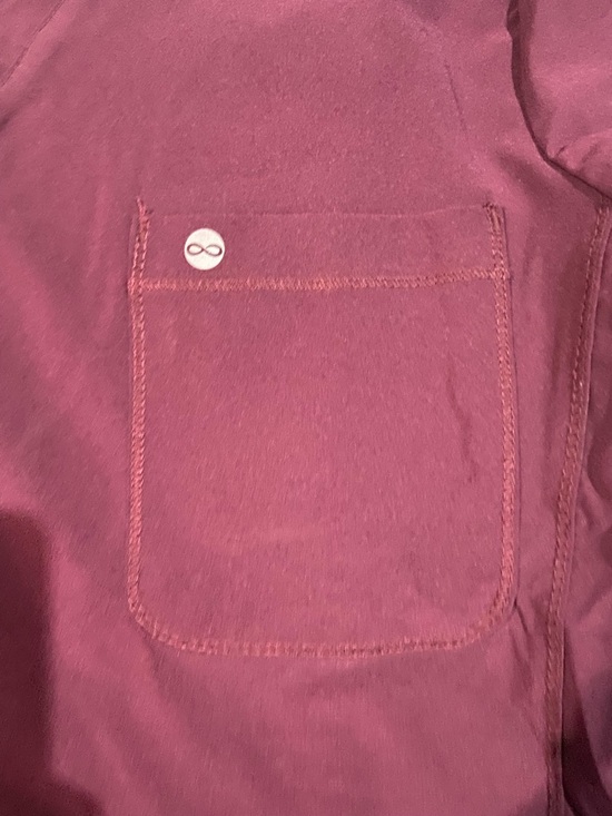 Women's V-Neck Scrub Set - Burgundy - Picture 3 of 6